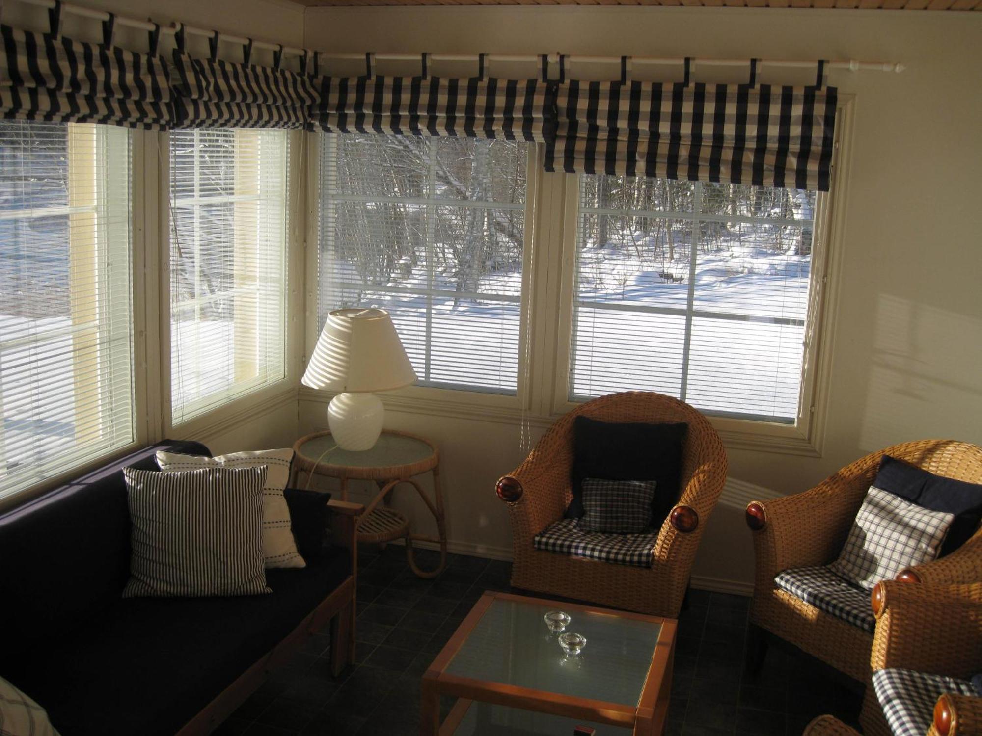 Bed and breakfast Varjola Center Laukaa