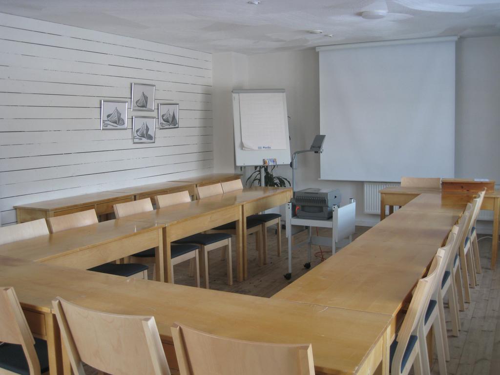 Bed and breakfast Varjola Center