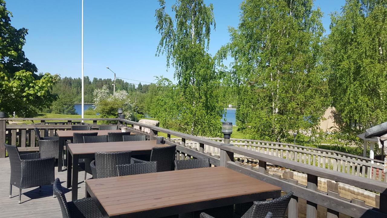 Bed and breakfast Varjola Center Laukaa
